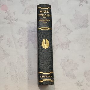 Mark Twain Huckleberry Finn Book